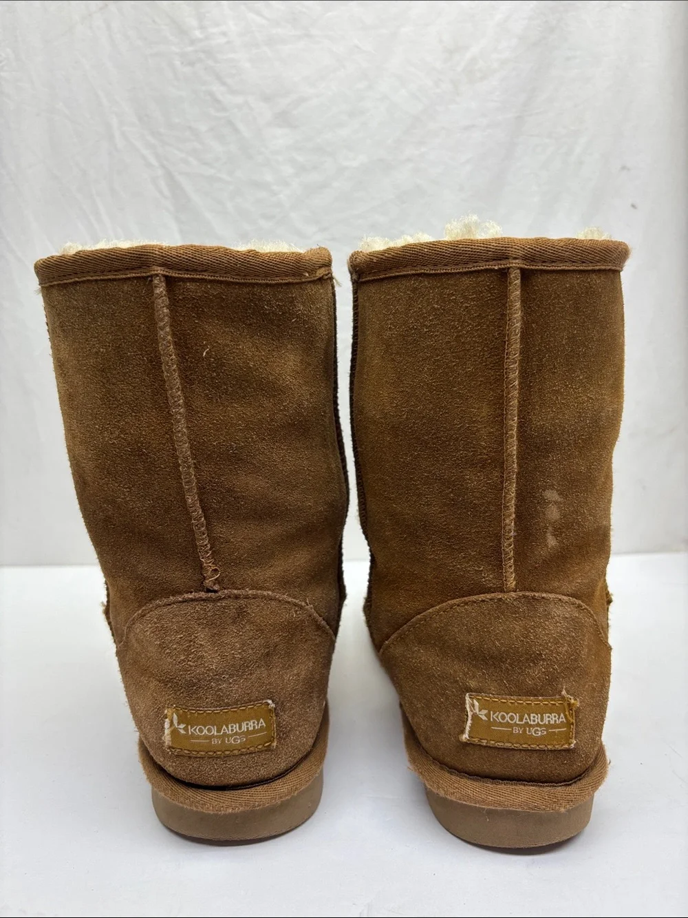 Kookaburra by Ugg classic boots, size 8, box 38